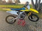 Suzuki RM-Z 250 2024 27 uur!!, Fietsen en Brommers, Brommers | Crossbrommers, Ophalen, Gebruikt, Suzuki
