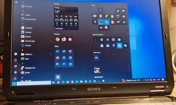 Prachtige Sony Vaio VGN-CS26G in MINT conditie! VASTE PRIJS! beschikbaar voor biedingen