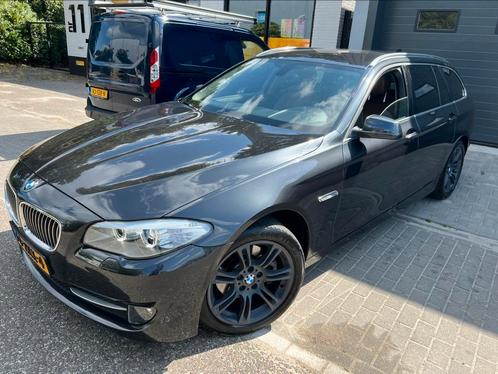 BMW 5-Serie 520I 135KW Touring Aut8 2013 Grijs, Auto's, BMW, Bedrijf, 5-Serie, ABS, Adaptive Cruise Control, Airbags, Airconditioning