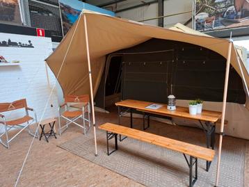 Aart Kok Livingstone River Lodge Tent&Trailer 2012 gereserve beschikbaar voor biedingen
