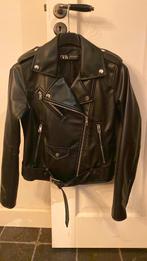 Zara jasje maat S fake leather zwart, Kleding | Dames, Ophalen of Verzenden, Zo goed als nieuw, Zwart