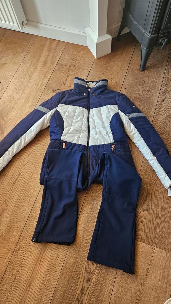 Luhta Ski Jas Maat 42, Kleding | Dames, Wintersportkleding, Zo goed als nieuw, Jack, Ophalen of Verzenden