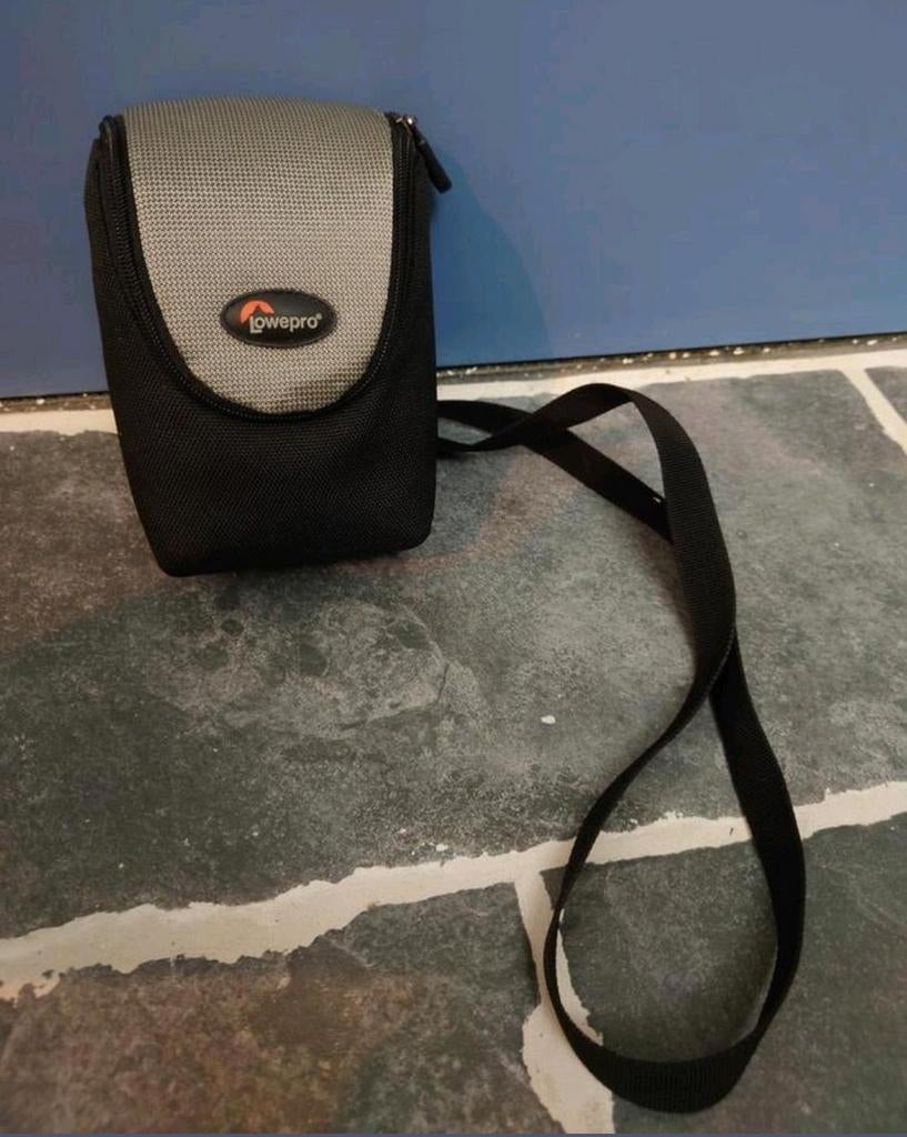 Lowepro D-Res 25AW (met regenhoes) Fototas, zgan, Ophalen of Verzenden, Zo goed als nieuw, Schoudertas, Lowepro