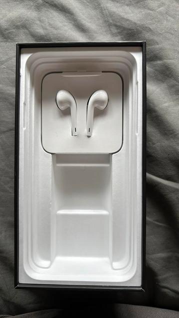 Apple EarPods (USB-C) beschikbaar voor biedingen