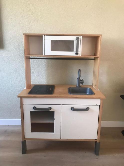 Speel keuken. Kinder keuken, Kinderen en Baby's, Speelgoed | Speelkeukens, Gebruikt, Speelkeuken, Hout, Ophalen