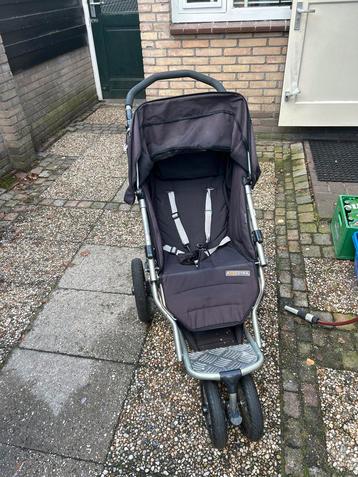 Koelstra Wandelwagen beschikbaar voor biedingen
