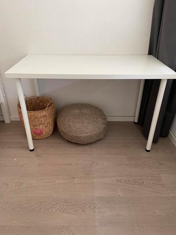 Bureau Ikea 120x60 cm, wit, verstelbare poten beschikbaar voor biedingen