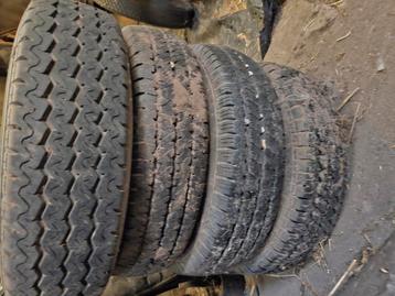 Aanhanger Banden maat 155 met velgen beschikbaar voor biedingen