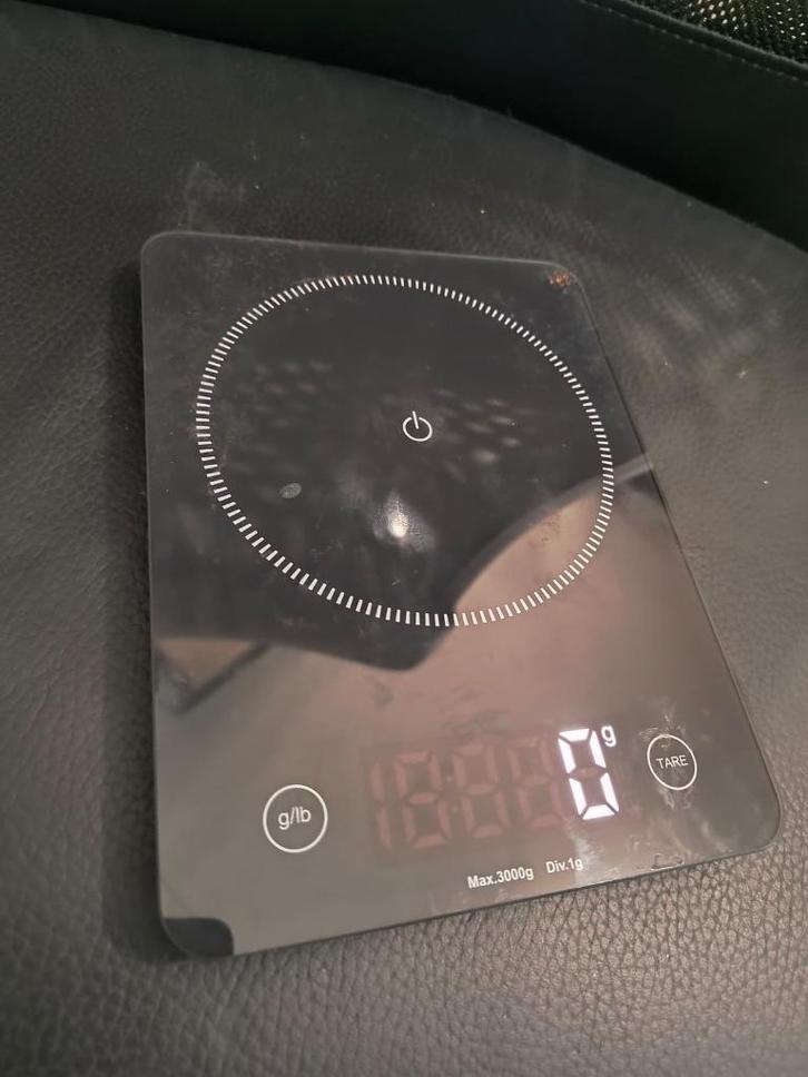 Digitale keukenweegschaal, Witgoed en Apparatuur, Weegschalen, Zo goed als nieuw, Digitaal, Keukenweegschaal, 1 tot 500 gram, Minder dan 10 kg