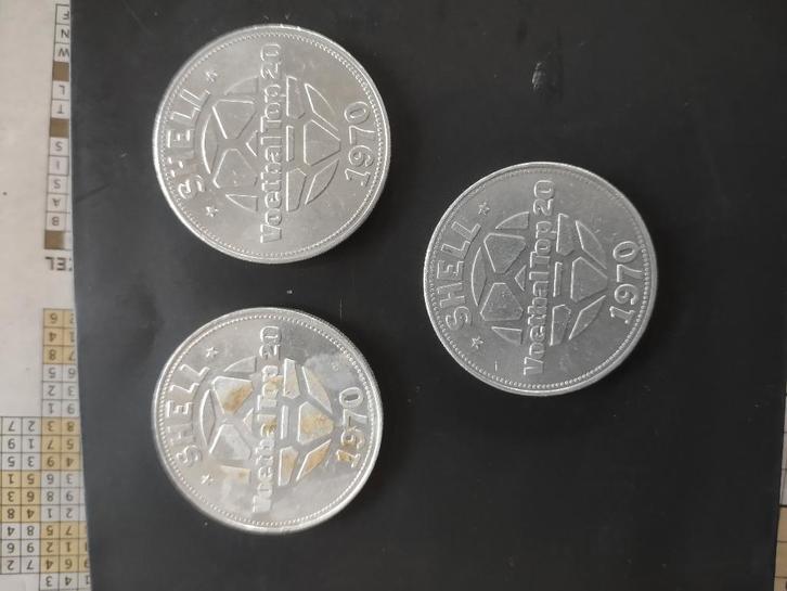 Verzamel munten van Shell, knvb, voetbal, historie, Verzamelen, Overige Verzamelen, Zo goed als nieuw, Ophalen of Verzenden