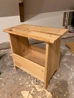 IKEA PERJOHAN twee krukken met opbergruimte - ZGAN!, Huis en Inrichting, Stoelen, Ophalen, Twee, Bruin, Zo goed als nieuw