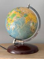 Staatkundige Globe van Räth met verlichting, Huis en Inrichting, Woonaccessoires | Wereldbollen, Ophalen of Verzenden, Verlicht