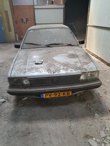 Volkswagen Passat 1.3 C 44KW 1982 Grijs beschikbaar voor biedingen