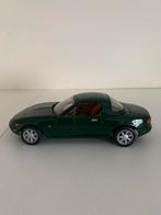 Kyosho 1/18 Mazda Miata Eunos Roadster nieuwstaat, Hobby en Vrije tijd, Modelauto's | 1:18, Ophalen of Verzenden, Zo goed als nieuw