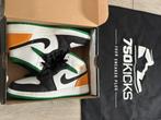 Jordan 1 Mid SE Lucky Green Laser White Orange Maat EU36,5, Kleding | Dames, Schoenen, Nieuw, Jordan, Sneakers of Gympen, Verzenden