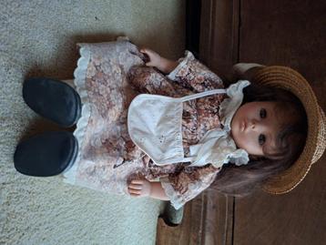 MOOI AANGEKLEDE LISSI FASHION POP  beschikbaar voor biedingen