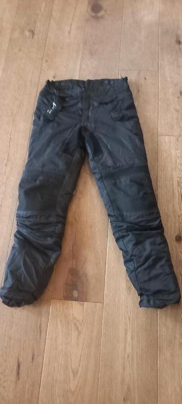 Motorbroek kind maat 176 beschikbaar voor biedingen