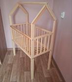 Houten aanschuifwiegje huisjesmodel + matras + AeroSleep, Kinderen en Baby's, Babywiegjes en Ledikanten, Ophalen, Gebruikt, Wieg