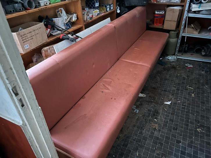 Bank voor in keet of iets dergelijks, Huis en Inrichting, Banken | Bankstellen, Gebruikt, Ophalen