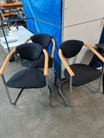 Set van 3 Zwarte Stoelen met Houten Armleuningen, Ophalen, Gebruikt, Drie, Zwart