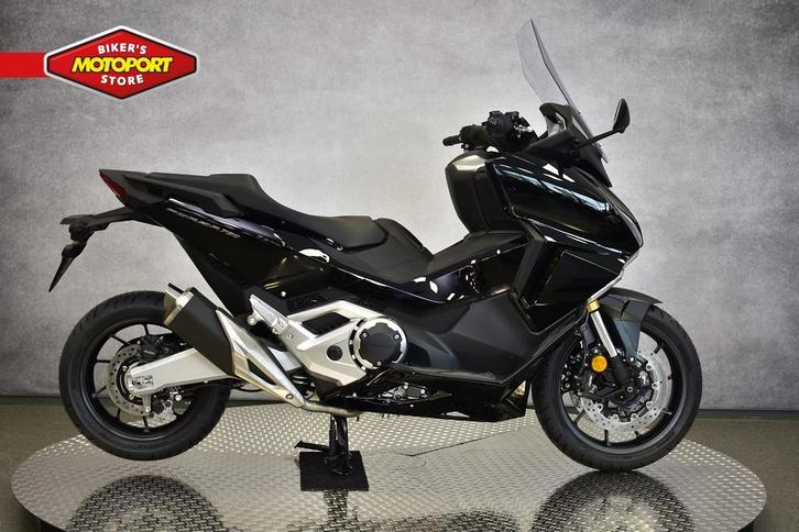 Honda FORZA 750 (bj 2021), Motoren, Motoren | Honda, Bedrijf, Scooter