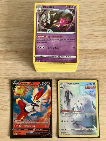 Set van 100 verschillende originele Pokemon kaarten beschikbaar voor biedingen