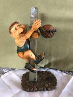 Efteling beeldje laaf met basketbal (201018), Verzamelen, Efteling, Ophalen of Verzenden, Zo goed als nieuw, Beeldje of Poppetje