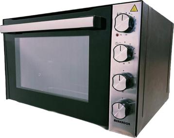 Mini vrijstaande oven-70 liter-Nieuw, maar er zitten deukjes beschikbaar voor biedingen
