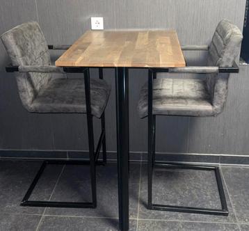 Barkruk lizzy 2x grijs & 2x bruin beschikbaar voor biedingen