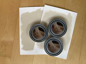 Shades by Eric Kuster testers Sunkissed Dune, Hazel, Linen beschikbaar voor biedingen