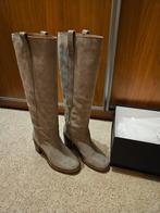Suede laarzen van Via Vai mt 38, Ophalen of Verzenden, Zo goed als nieuw, Beige, Hoge laarzen
