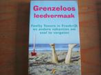 Grenzeloos Leedvermaak Fawity Towers   nr  4516, Gelezen, Verzenden