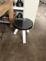 Epoxy gegoten bijzettafel, Ophalen, Minder dan 45 cm, Minder dan 55 cm, Rond