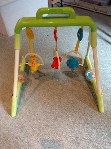 Chicco baby gym toestel  beschikbaar voor biedingen