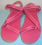Maat 39,5 TEVA sandalen roze - keurige staat, Zwart, Zo goed als nieuw, Teva, Sandalen of Muiltjes