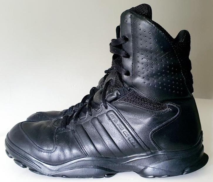 Lichtgewicht Adidas Gsg 9.2 Wandelschoenen Politie Maat : 42, Sport en Fitness, Bergsport en Wandelen, Zo goed als nieuw, Schoenen