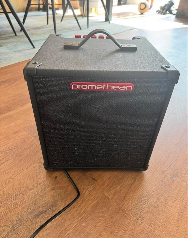 Ibanez Promethean P20-U basversterker - ZGAN moet zsm weg, Muziek en Instrumenten, Versterkers | Bas en Gitaar, Zo goed als nieuw