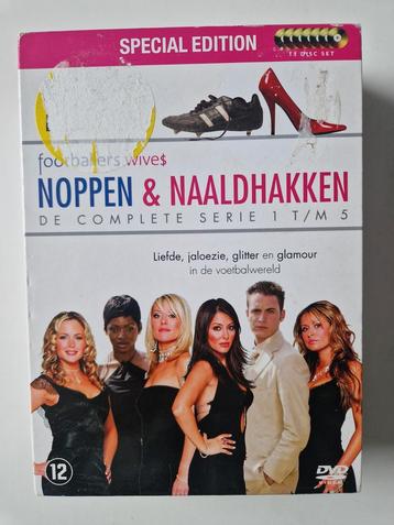 Noppen & Naaldhakken - Complete Serie 1-5 DVD Boxset beschikbaar voor biedingen