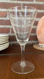 Set 12 Franse vintage kristallen glazen met geslepen decor, Ophalen