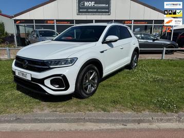 Volkswagen T-Roc 1.5 TSI R-Line AUTOMAAT/VIRTUAL COCKPIT/CAR beschikbaar voor biedingen