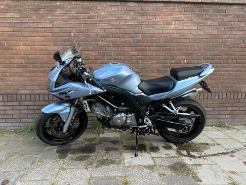 Suzuki SV650S 2006 | Yoshimura Uitlaat | Mooie accessoires, Motoren, Motoren | Suzuki, Particulier, Sport, meer dan 35 kW, 2 cilinders