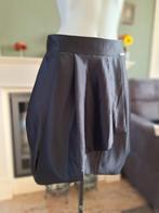 Rinascimento zwart tulp rok L / 40 gratis verzenden in NL, Maat 38/40 (M), Verzenden, Zwart, Rinascimento