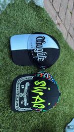 2 petten, Ophalen of Verzenden, One size fits all