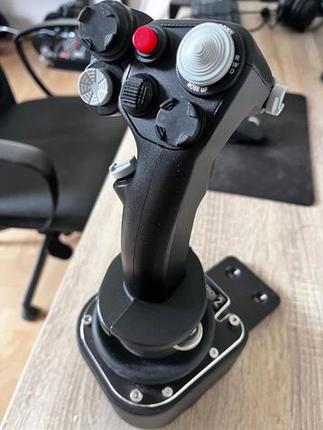 WINWING F-16 EX VIPERACE + Logitech X52 + Virpil Z-Extension beschikbaar voor biedingen