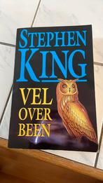 Stephen King - Vel over been, Gelezen, Stephen King, Ophalen of Verzenden, Amerika