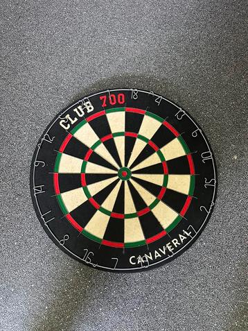 Dartboard beschikbaar voor biedingen