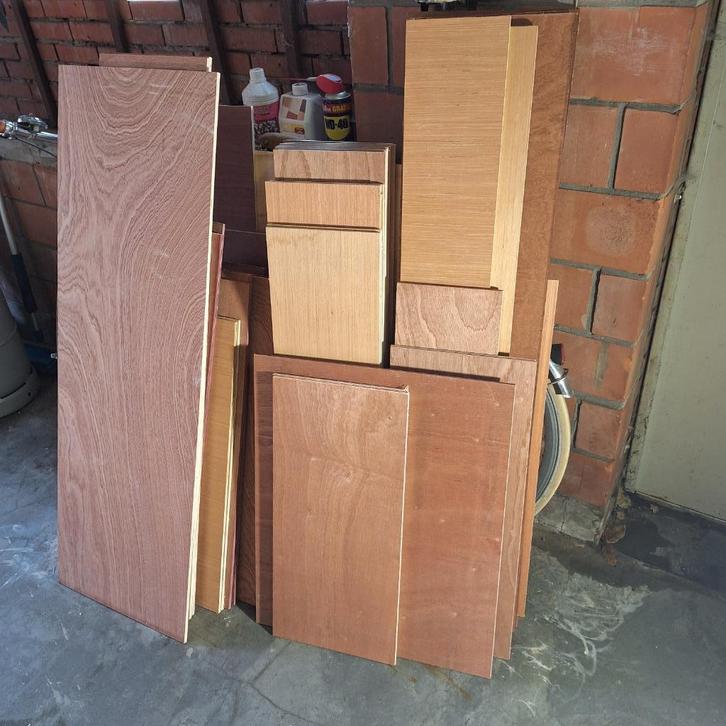 Klushout, Doe-het-zelf en Verbouw, Hout en Planken, Nieuw, Overige typen, Overige houtsoorten, Minder dan 200 cm, Minder dan 25 mm