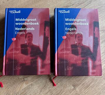 Van Dale Middelgroot woordenboek EN-NL en NL-EN beschikbaar voor biedingen