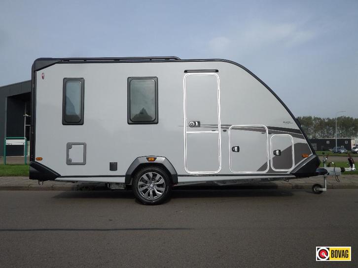Knaus Sport & Fun Black Edition 480 QL mover, airco,, Caravans en Kamperen, Caravans, Bedrijf, tot en met 3, 1000 - 1250 kg, Overige
