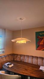 Japandi Hanglamp Agir Kwantum Bloemlamp Offwhite, Huis en Inrichting, Lampen | Hanglampen, Ophalen, Zo goed als nieuw, Metaal